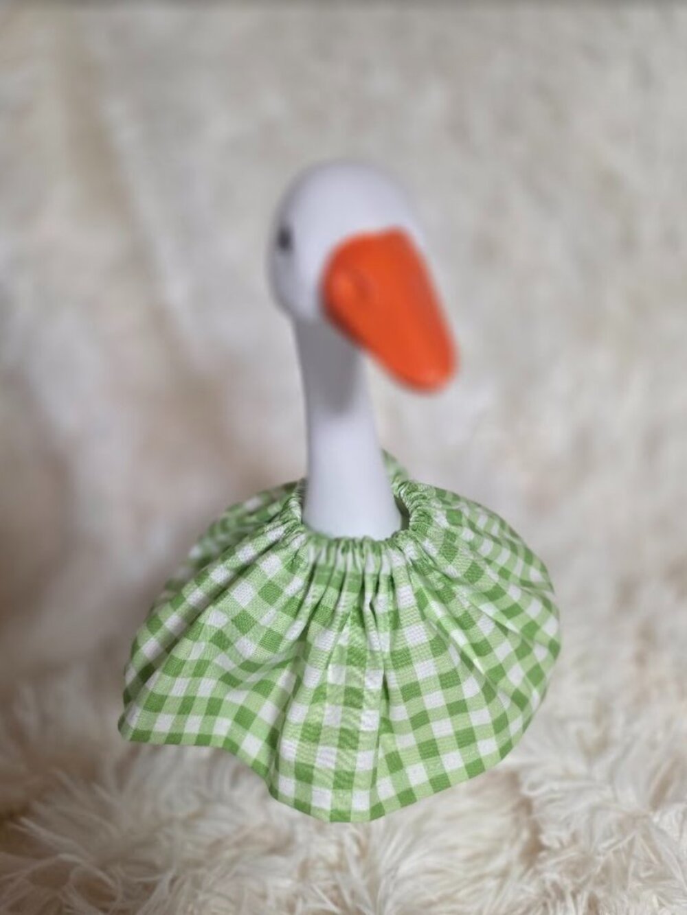10" green and white check pattern dress